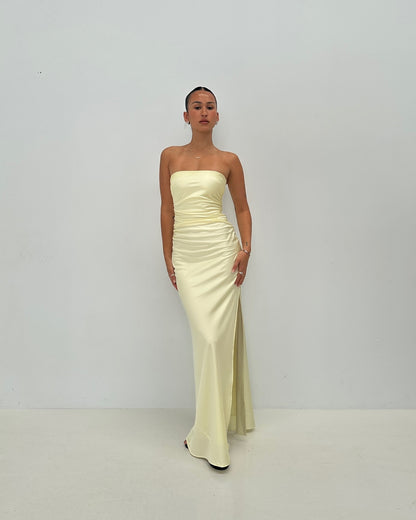 Robe de bal fourreau jaune à bretelles spaghetti, robe de soirée formelle J6189