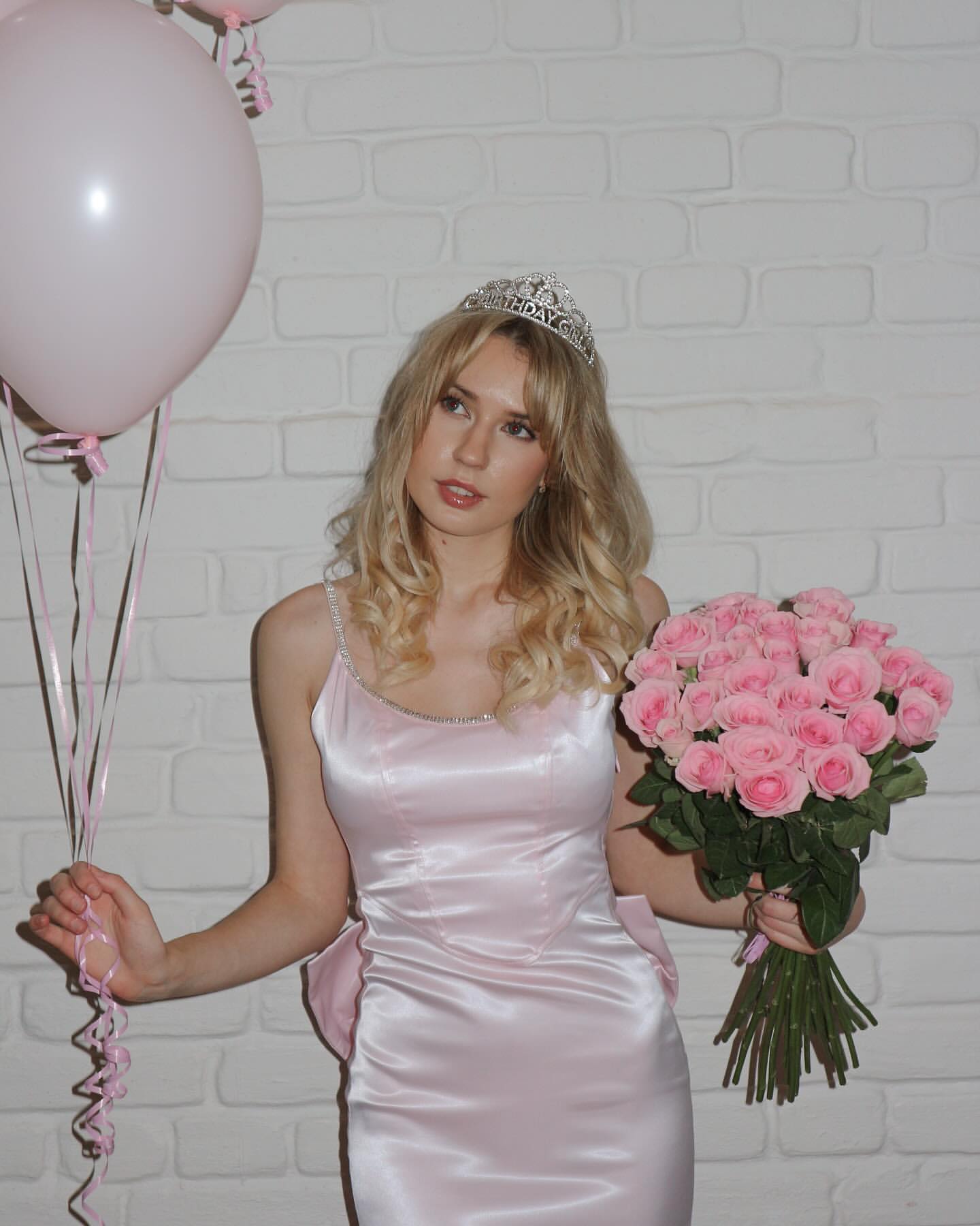 Robe de bal rose clair style sirène dos nu, tenue d'anniversaire J6210