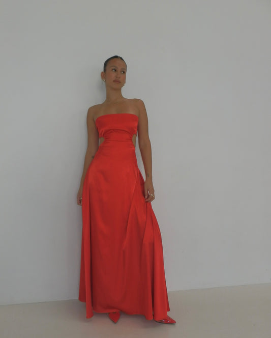 Robe de bal rouge bustier en satin, coupe trapèze, robe de soirée formelle J6212