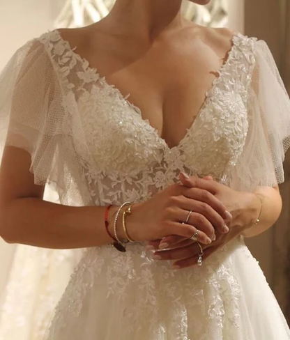 Robe de mariée trapèze en tulle et dentelle avec appliques J6299