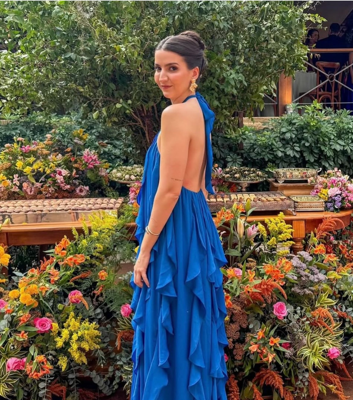 Robe de soirée formelle bleue à col licou et volants en mousseline de soie, robe d'invitée de mariage J6271