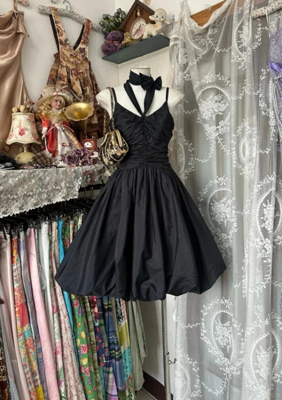 Schwarzes kurzes knielanges Homecoming-Kleid Schwarzes kurzes Ballkleid J8379
