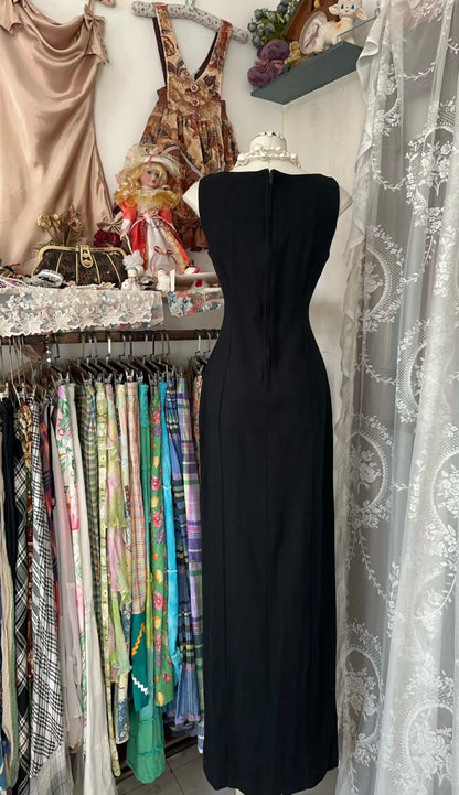 Elegantes schwarzes Ballkleid mit Schlitz, Abendkleid, Partykleid J6309