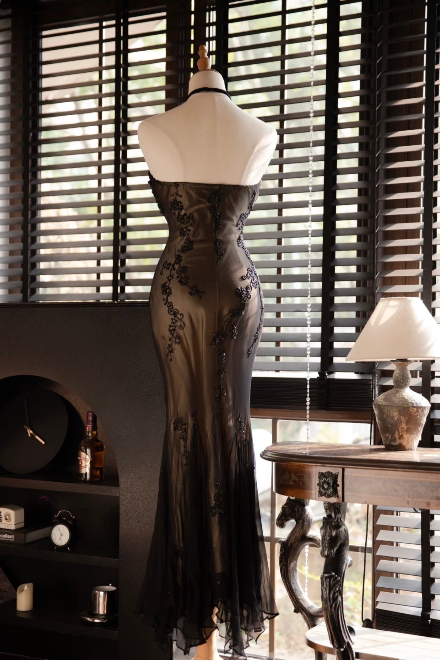 Halter Mermaid Black Beaded Prom Dress Vintage Formal Evening Gown J6322