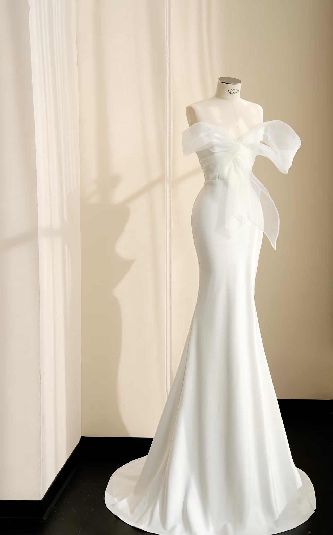 Elegant Mermaid White Wedding Dress Formal White Evening Party Gown J6334