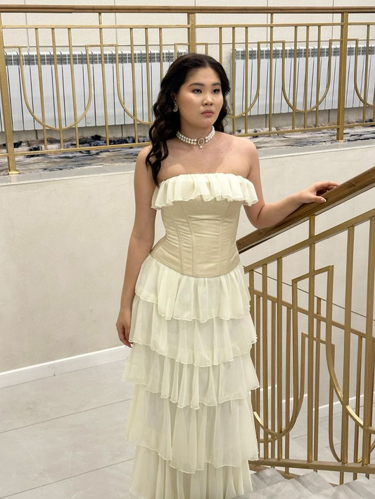 Trägerloses A-Linie Chiffon-Ballkleid mit Stufenmuster, Geburtstagsoutfit J6409