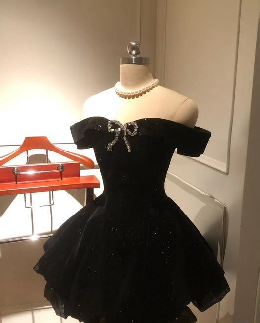 Off The Shoulder Black Birthday Dress Short Homecoming Dress J6478
