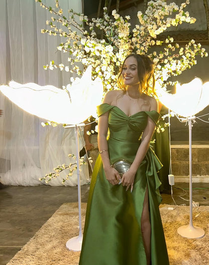 Robe de bal longue en satin vert à épaules dénudées et coupe trapèze, tenue d'invitée de mariage J8026