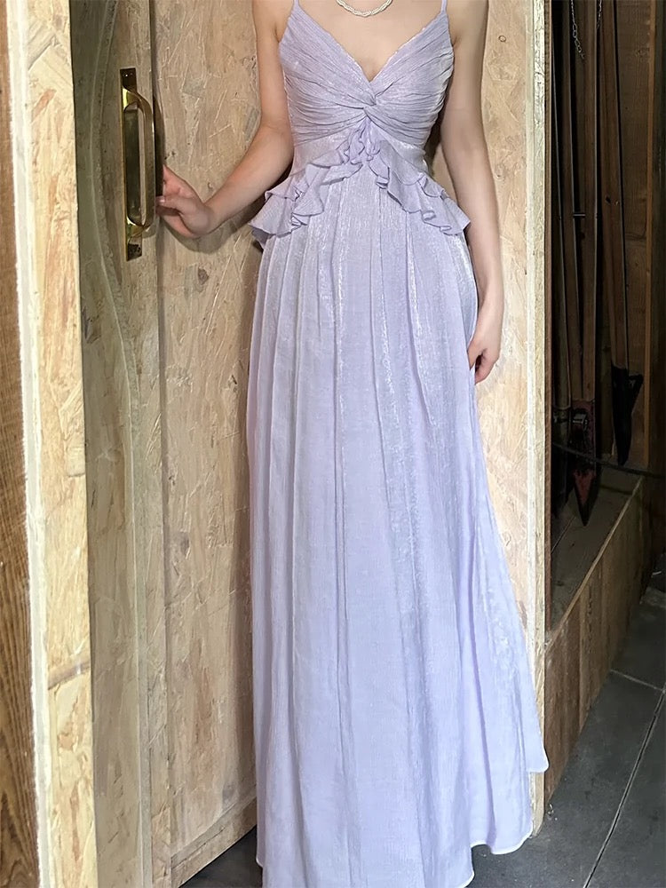 Robe de bal trapèze à bretelles spaghetti et volants couleur lavande J6521