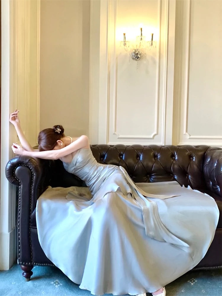 Robe de soirée argentée à volants et bretelles spaghetti, robe d'anniversaire J6524