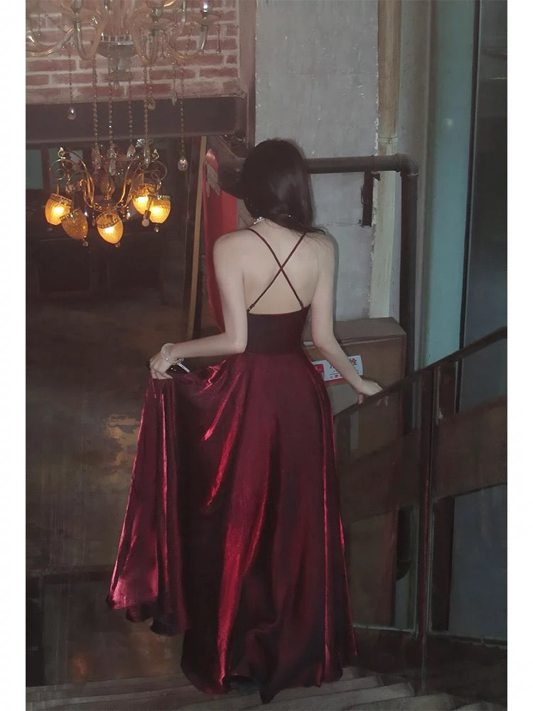 Burgunderrotes Ballkleid mit Spaghettiträgern in A-Linie, Geburtstagsoutfit J6530