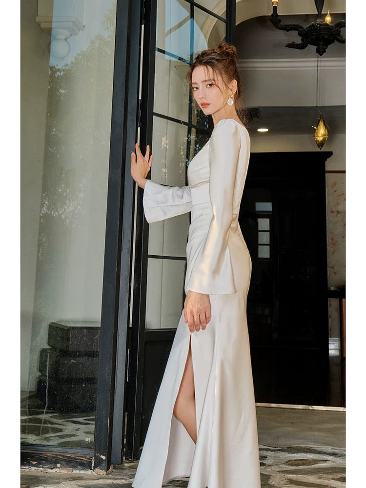 Robe de soirée sirène élégante en satin à manches longues J6536