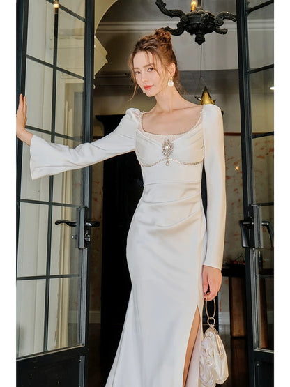 Robe de soirée sirène élégante en satin à manches longues J6536