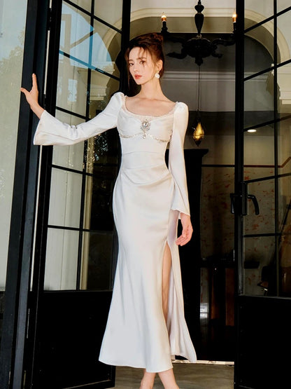 Robe de soirée sirène élégante en satin à manches longues J6536