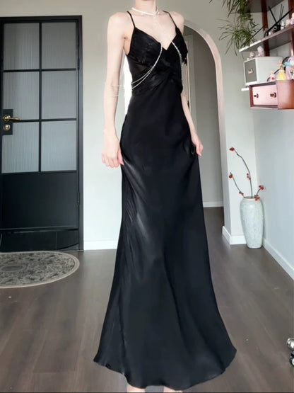 Robe de bal noire à bretelles spaghetti, tenue d'anniversaire J6538