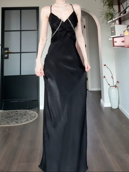 Robe de bal noire à bretelles spaghetti, tenue d'anniversaire J6538