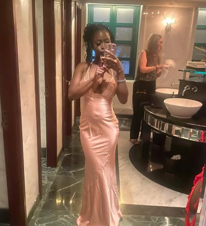 Robe de soirée longue sirène en satin rose sexy à licou J6562