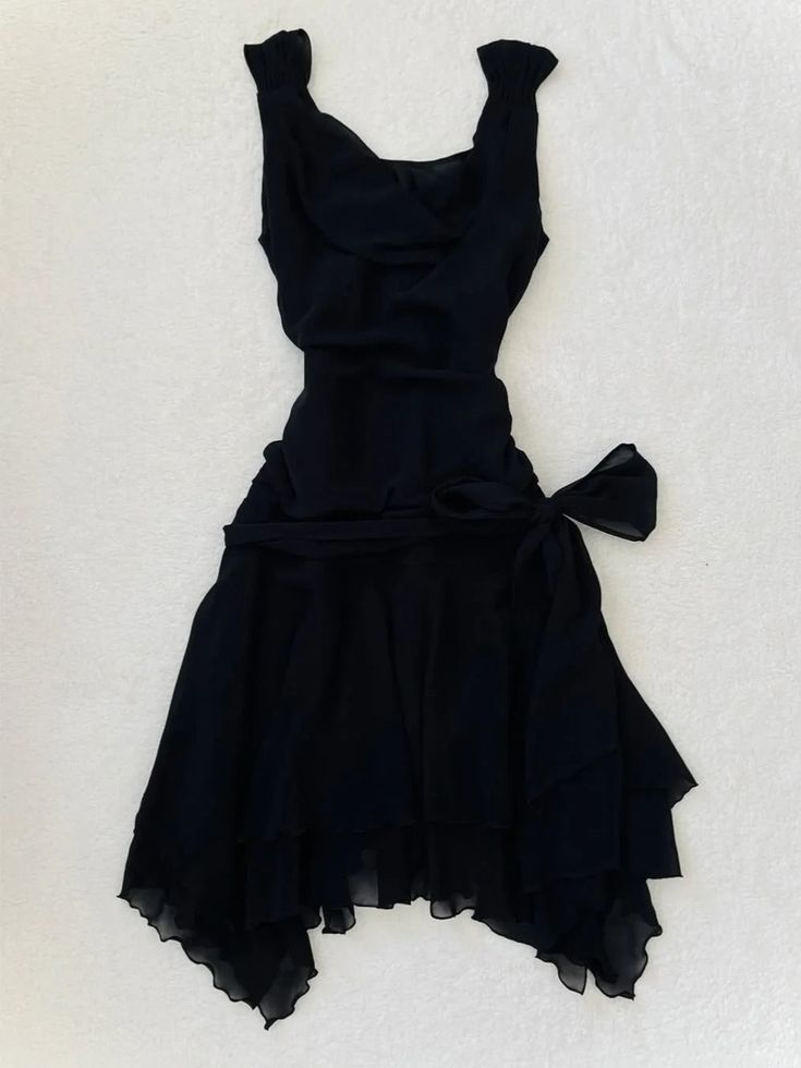 Schwarzes Chiffon-Mini-Heimkehrkleid, kurzes Ballkleid J7473