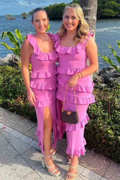 Robe de demoiselle d'honneur fourreau à volants, col carré et fente J6582