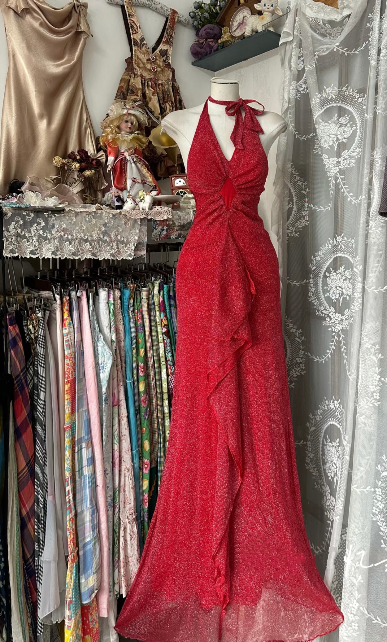 Halter Mermaid Red Vintage Dress Ruffle Formal Prom Dress J6610