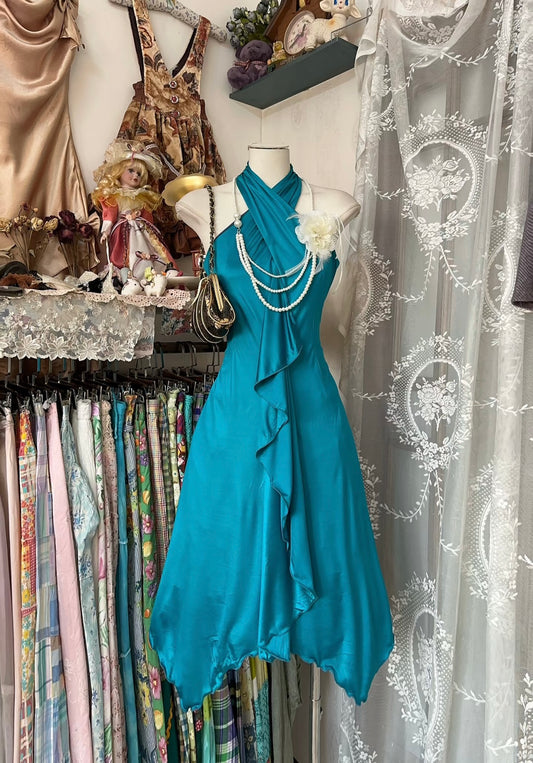 Robe courte en satin bleu coupe trapèze à volants, tenue d'anniversaire J6611