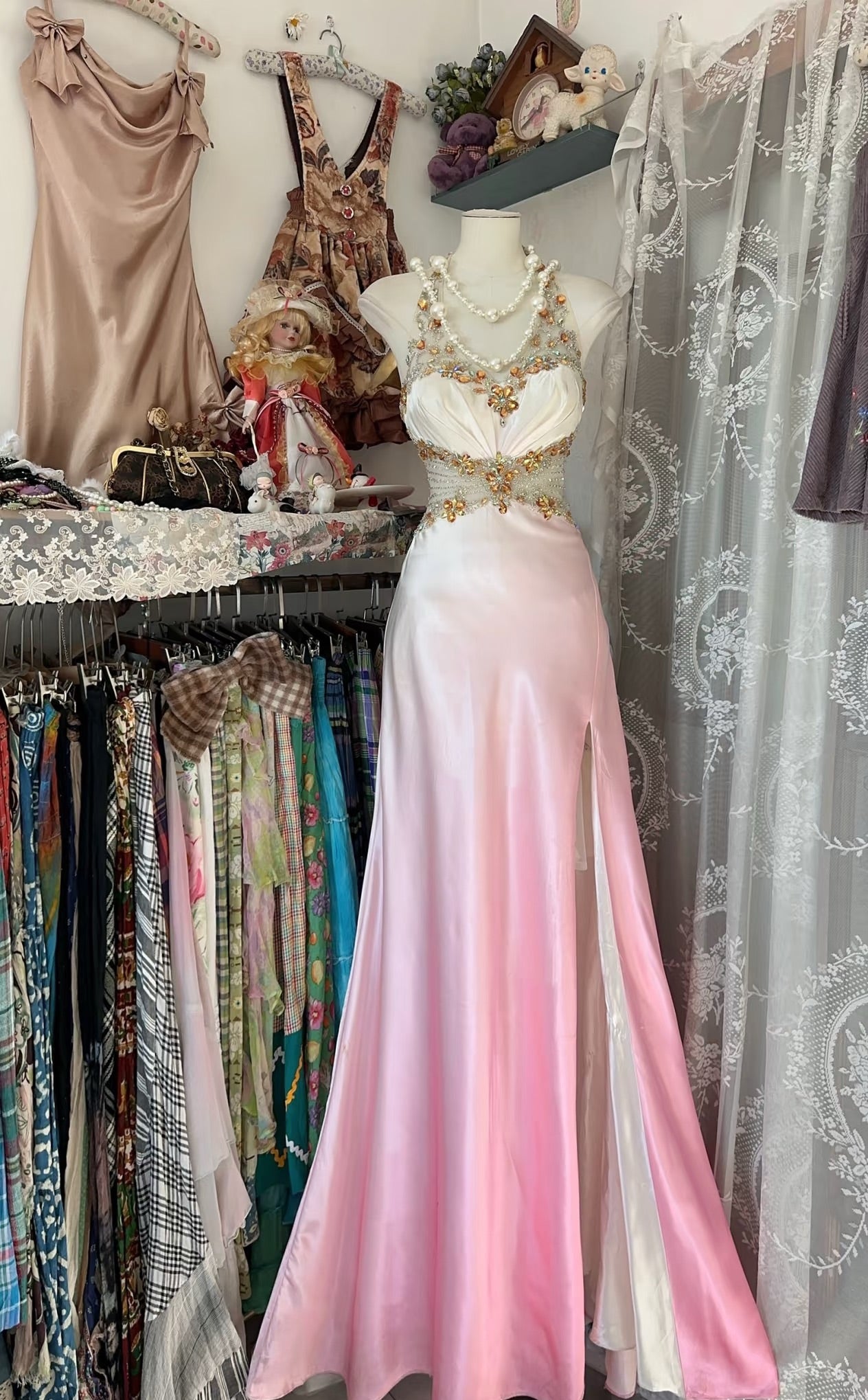 A Line Gradient Pink Prom Dress Satin Beaded Vintage Dress With Slit J6626