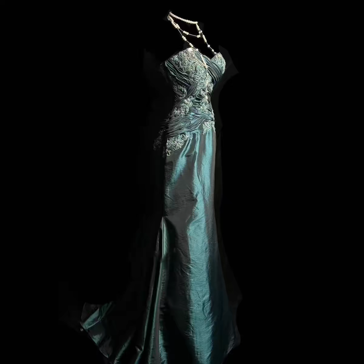 Sweetheart Meerjungfrau Ballkleid Applikation Satin Abendkleid J6654