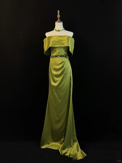 Grünes Satin-Ballkleid mit schulterfreiem Schlitz und Meerjungfrau-Abendkleid J6725