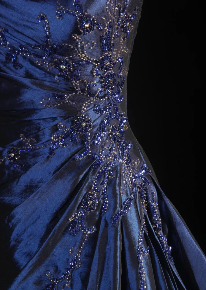 Ball Gown Strapless Navy Blue Satin Long Prom Dresses Beaded Party Dress J6746