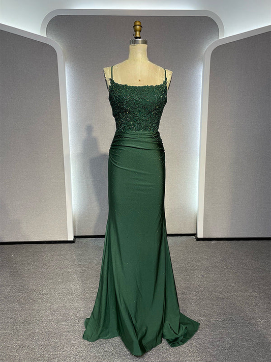 Rückenfreies grünes langes Ballkleid, elegantes Abendkleid mit Applikationen, J6757