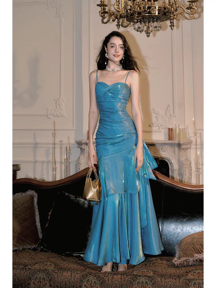 Robe de bal bleue à bretelles spaghetti et volants, tenue de soirée formelle J6804