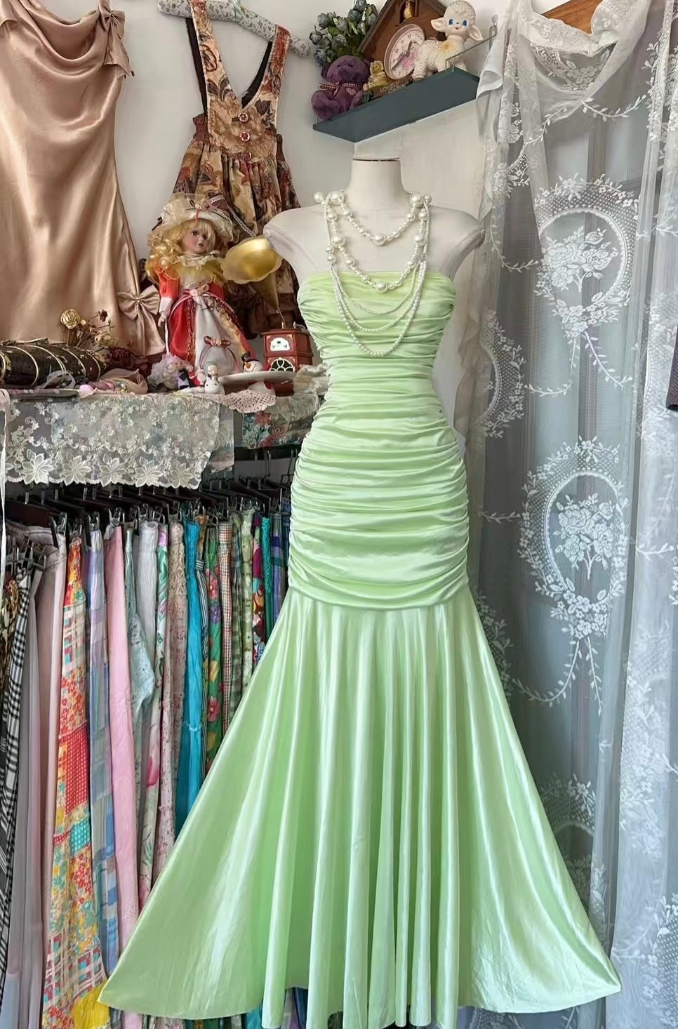 Strapless Green Satin Mermaid Prom Dress Vintage Evening Dress J6818