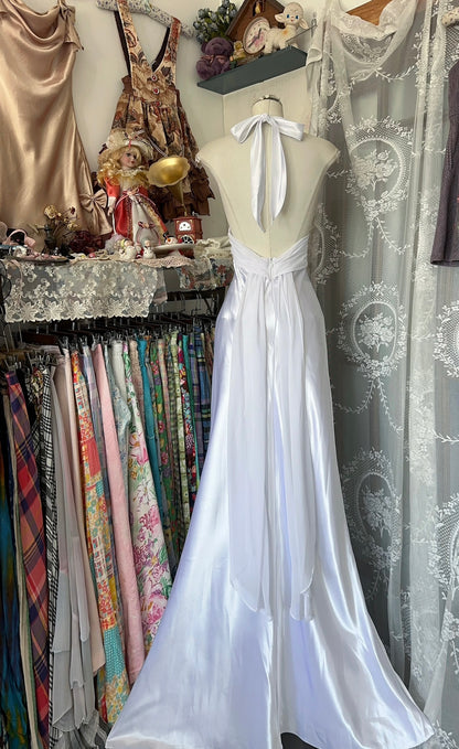 Halter Mermaid White Evening Dress Vintage Formal Party Dress Prom Dress J6820