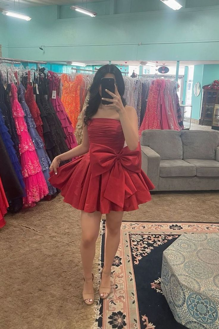 Trägerloses A-Linien-Kurzes Rotes Homecoming-Kleid J6848