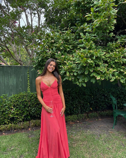 Spaghettiträger Rotes Chiffon-Ballkleid Hochzeitsgastkleid J6929