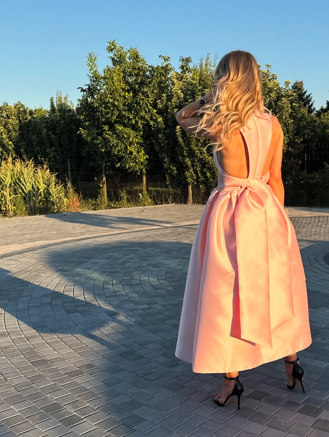 Robe de bal en satin rose à col en V et coupe trapèze, robe d'invitée de mariage J7812