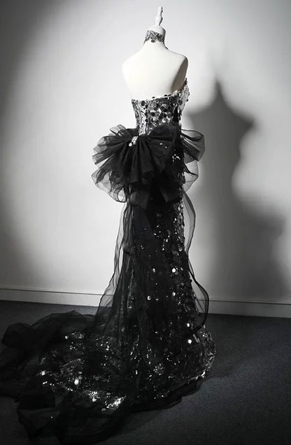 Robe de soirée longue argentée style sirène, bustier, sequins et tulle, J6771