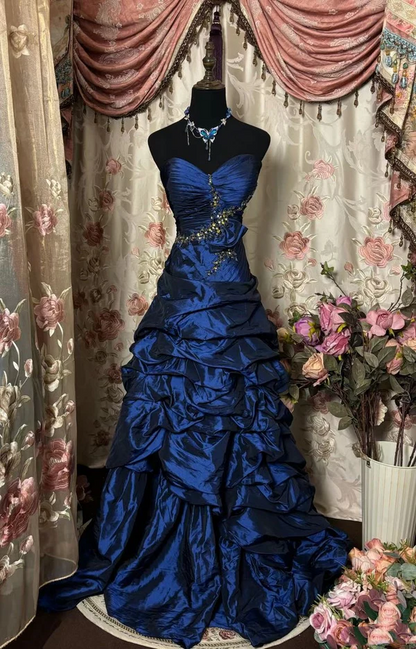 Sweetheart Blue Satin Vintage Prom Dress Beaded Formal Evening Dress J8086