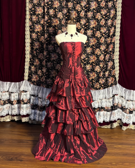 Strapless Burgundy Layered Long Prom Dress Vintage Evening Gowns J8639