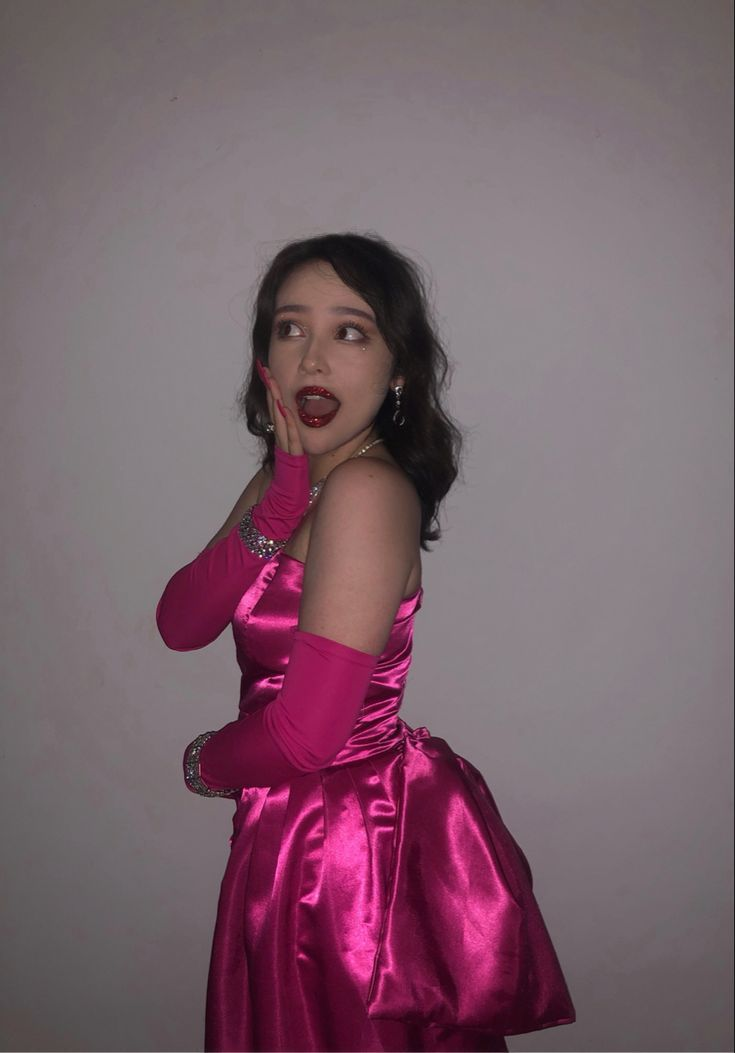 Robe de soirée rose vif avec nœud en satin pour 17e anniversaire J7688