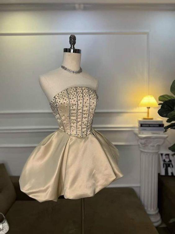 Vintage A-Linie Satin Homecoming Kleid 18. Geburtstag Outfits J7738