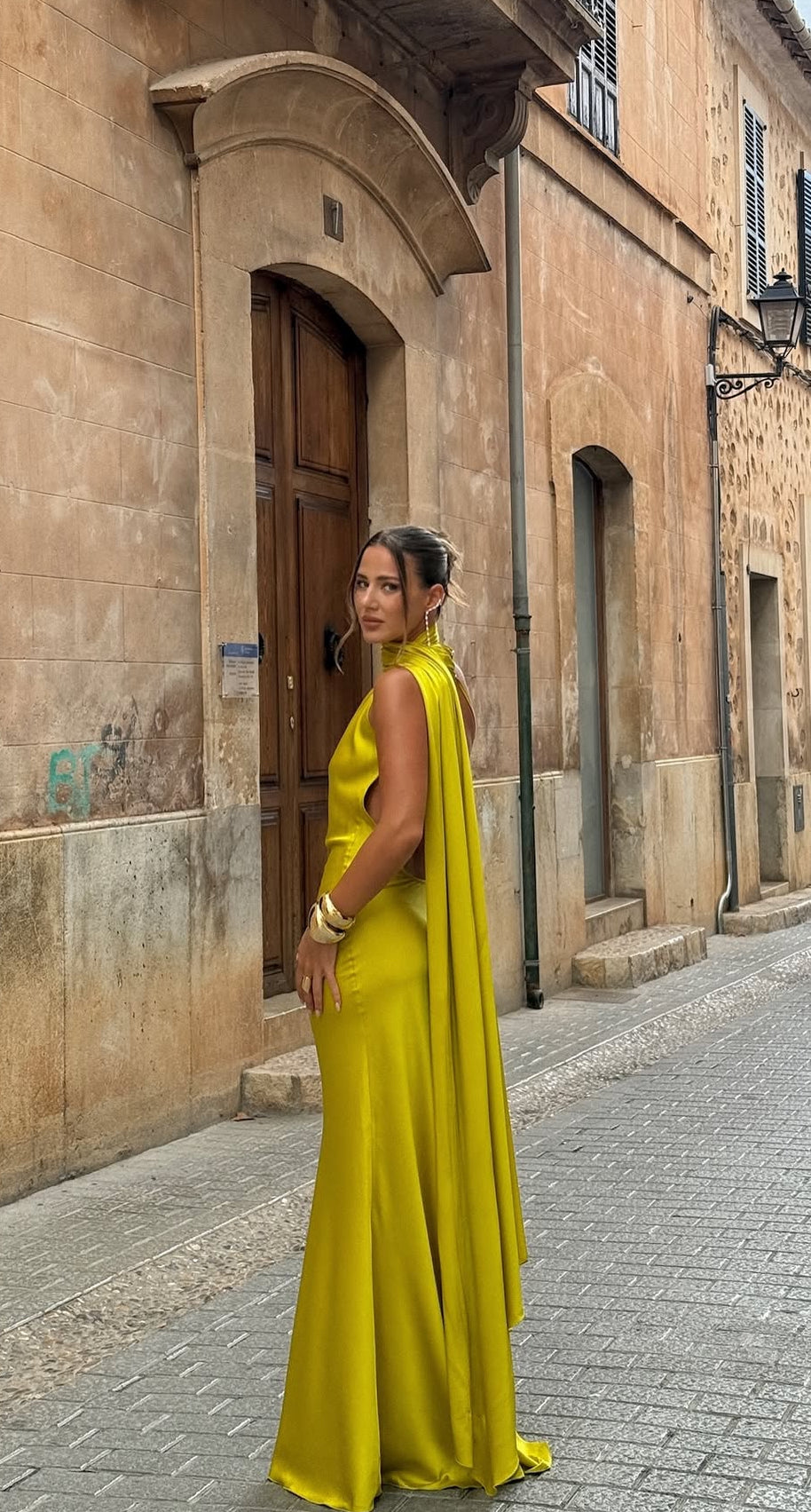 Robe de soirée fourreau noire sexy longue avec fente J8826