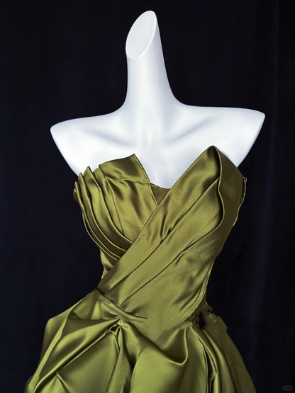 A Line Green Long Prom Dress Vintage Evening Gowns J8648