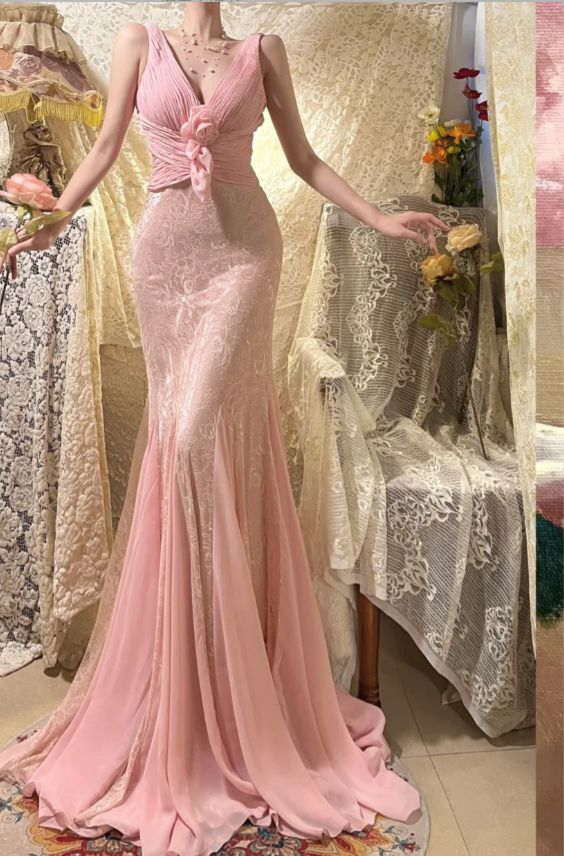 Robe de bal longue rose en mousseline de soie et dentelle à col en V, robe de soirée formelle J8771