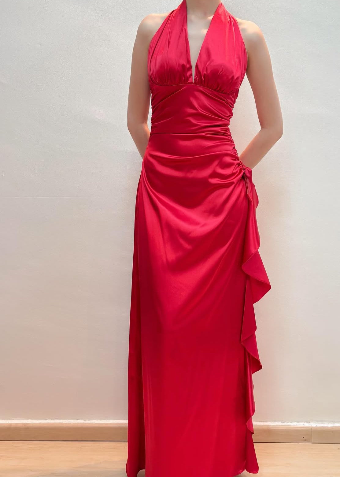 Halter Red Long Prom Dress Satin Ruffle Evening Dress J8551
