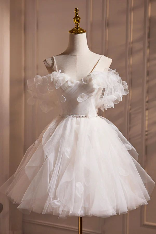 Robe de soirée courte en tulle à bretelles spaghetti, coupe trapèze, J7624