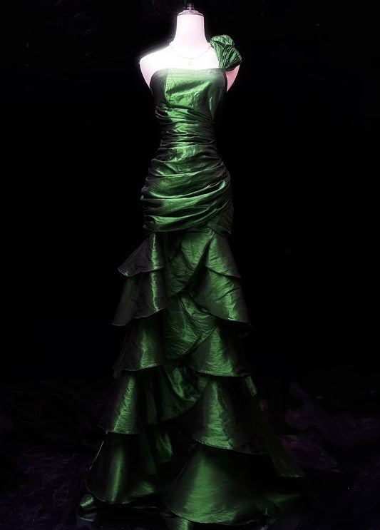 Ein-Schulter-Grün-Lagen-Langballkleid Satin-Abendkleid J7990