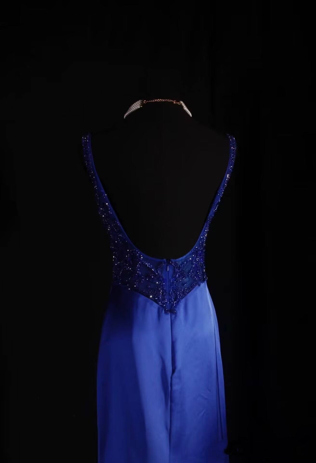 Robe de bal longue et élégante, dos nu, bleu roi, avec perles, J8048