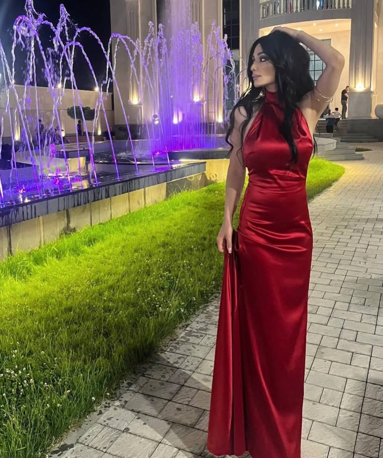 Rotes Etuikleid aus Satin, formelles Abendkleid J7774