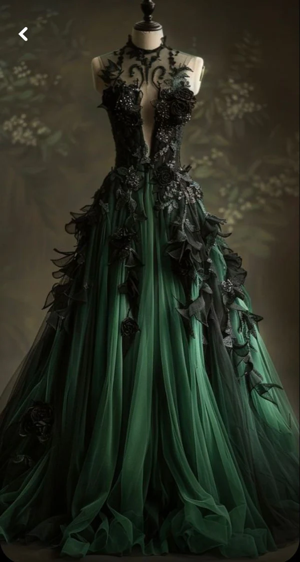 Robe de soirée longue en tulle vert coupe trapèze, avec appliques, J8122